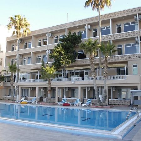 Lades Hotel 锡利夫凯 外观 照片
