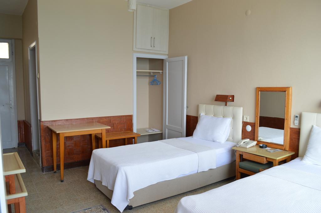 Lades Hotel 锡利夫凯 客房 照片